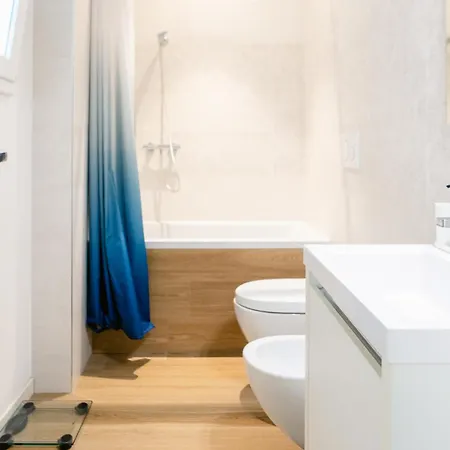 Charm & Style - Large - דירה בארי