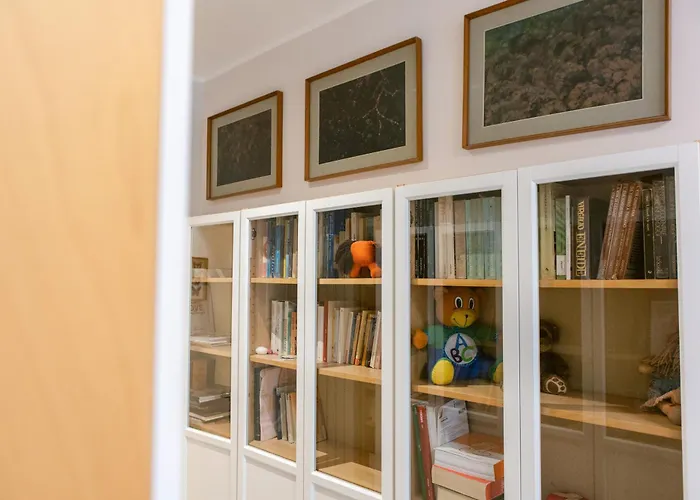 Charm & Style - Large - Bari